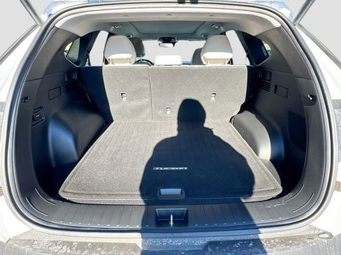 Used 2023 Hyundai Tucson Limited image 30