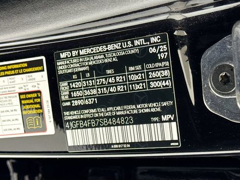Certified 2025 Mercedes-Benz GLE 350 4MATIC w/ AMG Line Exterior image 36