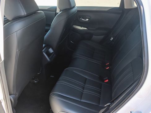 Used 2024 Honda HR-V EX-L image 19