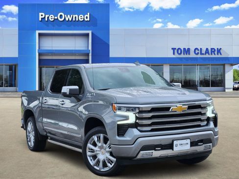 Used 2024 Chevrolet Silverado 1500 High Country w/ High Country Premium Package AWD/4WD image 1