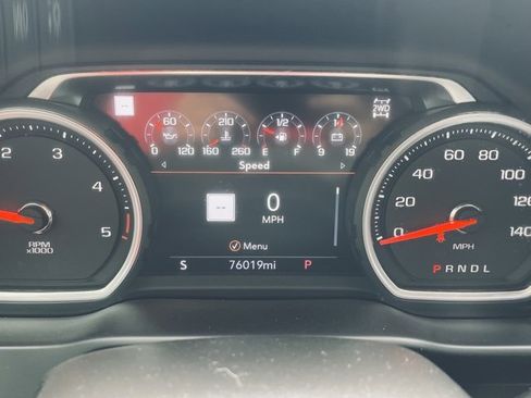 Used 2022 Chevrolet Silverado 2500 High Country w/ Z71 Off-Road Package image 13