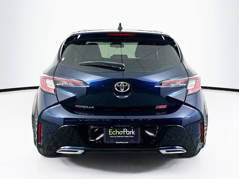 Used 2022 Toyota Corolla XSE image 9
