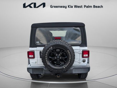 Used 2021 Jeep Wrangler Unlimited Sport AWD/4WD image 6