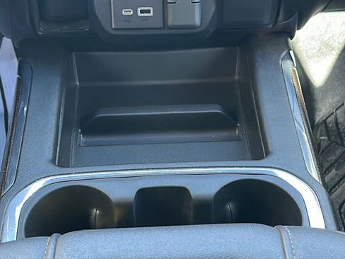 Used 2022 Chevrolet Silverado 1500 LT Trail Boss w/ Bed Protection Package image 23