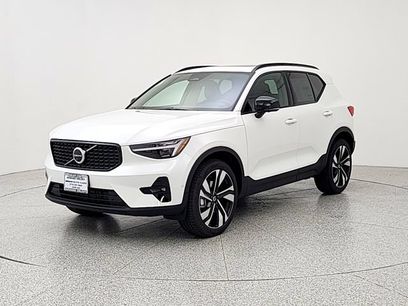 New 2026 Volvo XC40 B5 Ultra w/ Protection Package Premier