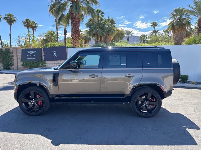 Used 2023 Land Rover Defender 110 X AWD/4WD image 8