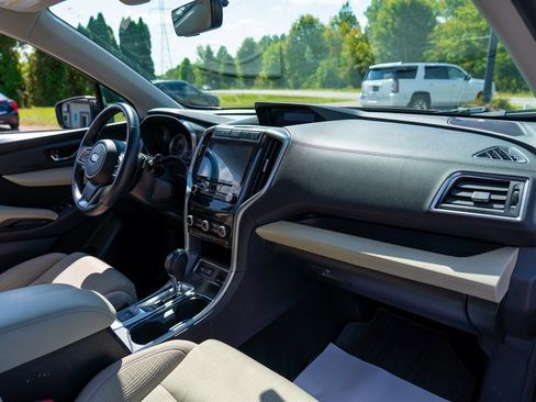 Used 2019 Subaru Ascent Premium w/ Popular Package #4 image 18
