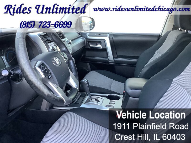 Used 2014 Toyota 4Runner SR5 AWD/4WD image 17
