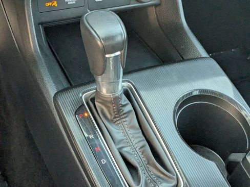 Used 2025 Honda Civic Sport image 17