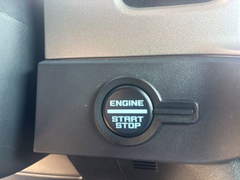 Used 2025 Ford Bronco Outer Banks AWD/4WD image 19