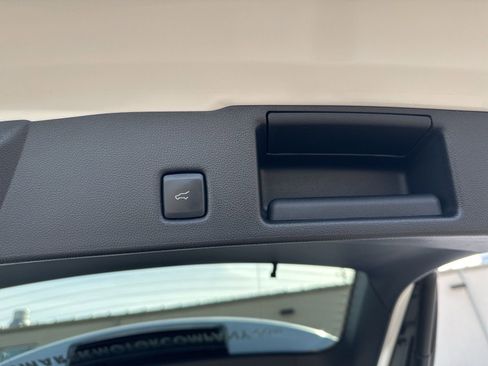 Used 2022 Ford Escape SEL w/ Technology Package image 31