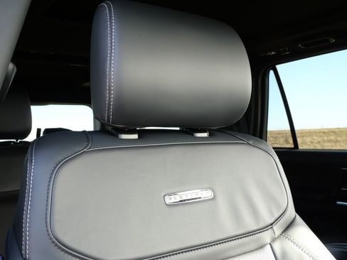 New 2025 Ford Expedition Max Platinum w/ Stealth Appearance Package image 15