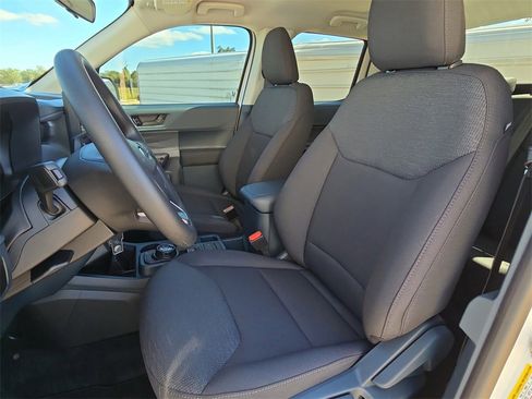 New 2025 Ford Maverick XL w/ Equipment Group 102A image 13