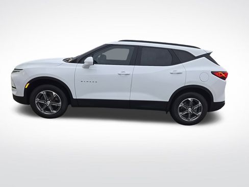 Used 2023 Chevrolet Blazer LT w/ Convenience Package image 4