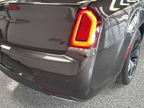 Used 2021 Chrysler 300 S RWD image 38