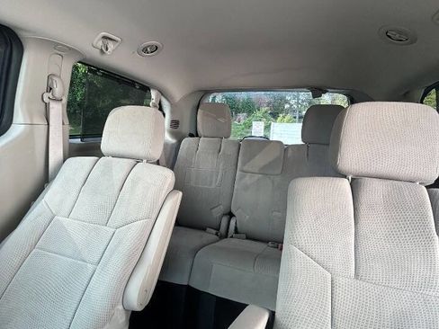 Used 2013 Dodge Grand Caravan SXT FWD image 12