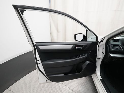 Used 2016 Subaru Legacy 2.5i Premium AWD/4WD image 28
