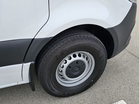 New 2025 Mercedes-Benz Sprinter 2500 image 39