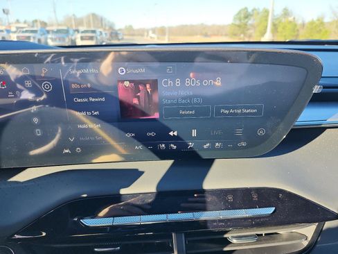 New 2026 Buick Enclave Avenir w/ Super Cruise Package image 14