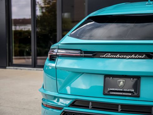 Used 2024 Lamborghini Urus S AWD/4WD image 11