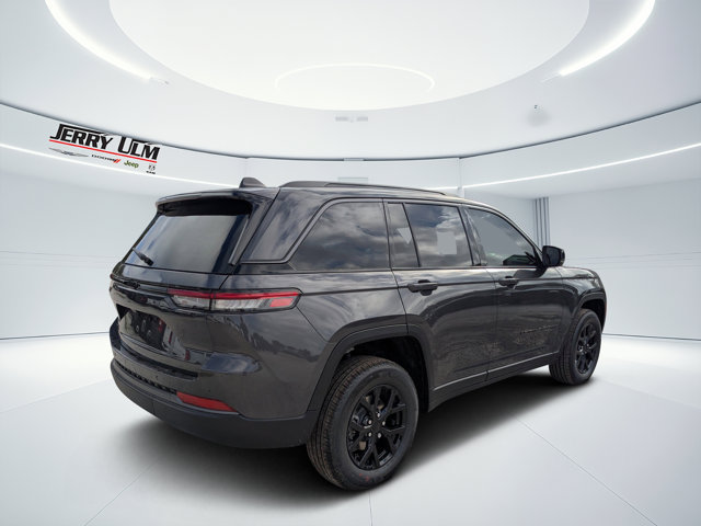 New 2026 Jeep Grand Cherokee Altitude AWD/4WD image 3