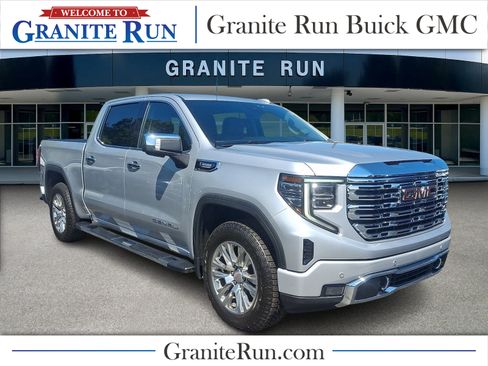 Used 2022 GMC Sierra 1500 Denali AWD/4WD image 1