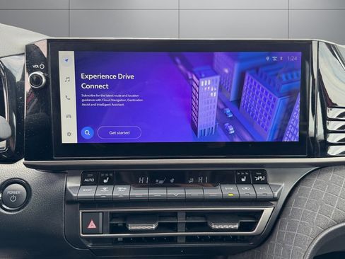 Certified 2025 Toyota Camry XLE FWD image 21