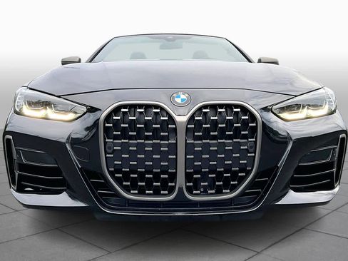 Used 2023 BMW M440i Convertible w/ Premium Package image 3
