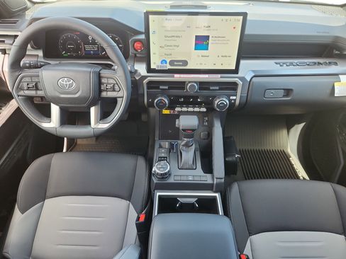 New 2026 Toyota Tacoma TRD Off-Road w/ TRD Off Road Upgrade Package AWD/4WD image 9