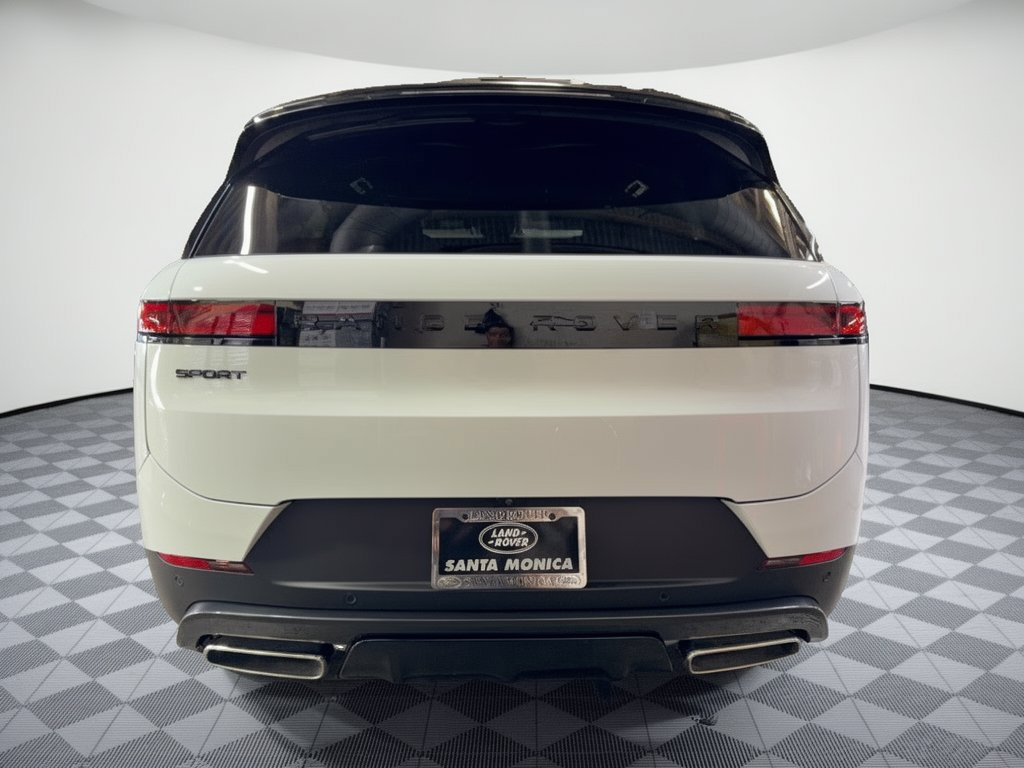 New 2026 Land Rover Range Rover Sport SE AWD/4WD image 11
