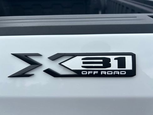 Used 2024 GMC Sierra 1500 Elevation w/ Elevation Premium Package AWD/4WD image 33