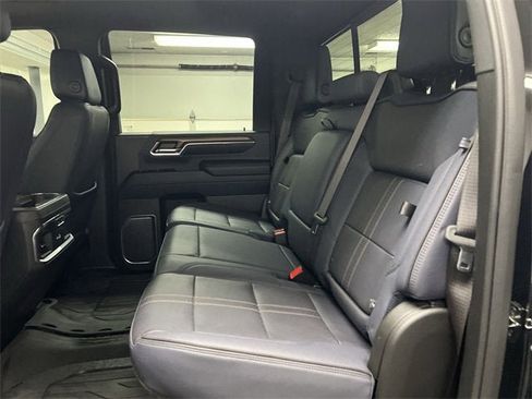 Certified 2024 Chevrolet Silverado 2500 High Country image 25