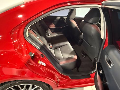 Used 2018 Lexus IS 300 AWD w/ Comfort Package image 47