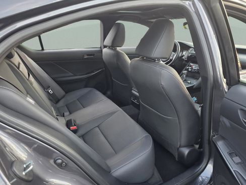 Certified 2025 Lexus IS 300 w/ Premium Package image 27