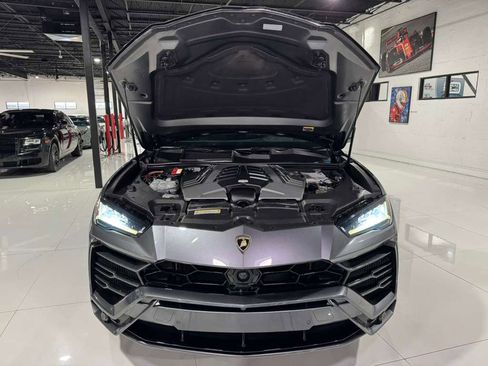 Used 2019 Lamborghini Urus image 46