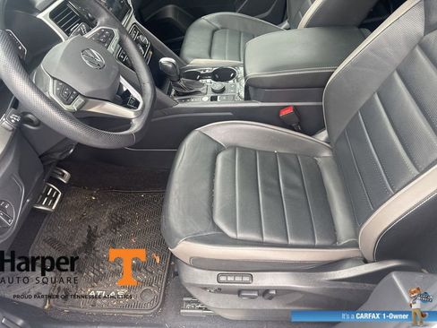 Used 2023 Volkswagen Atlas Cross Sport SEL Premium R-Line image 12