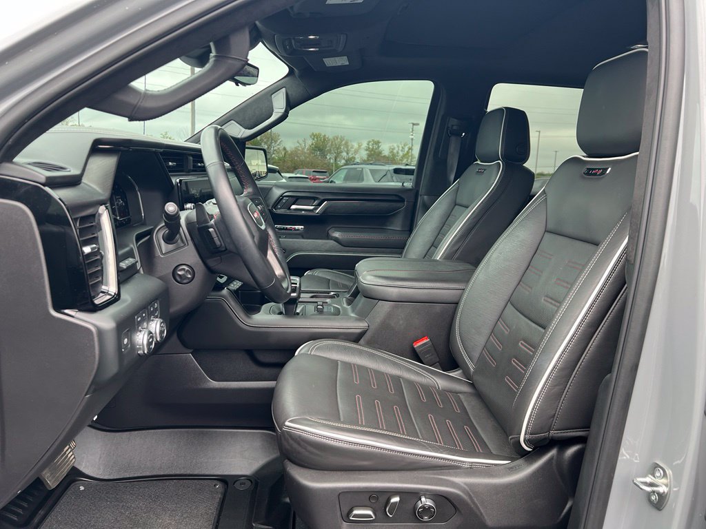 Used 2024 GMC Sierra 1500 AT4X AWD/4WD image 8