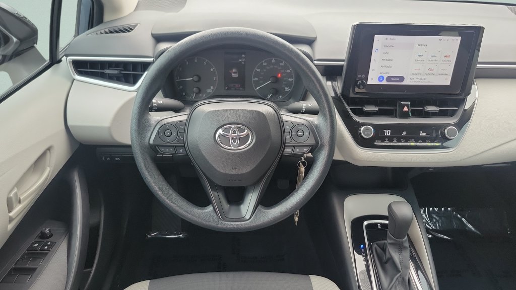 Used 2024 Toyota Corolla LE FWD image 12