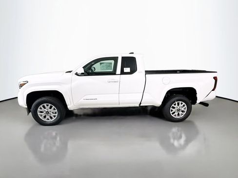 New 2026 Toyota Tacoma SR5 RWD image 4