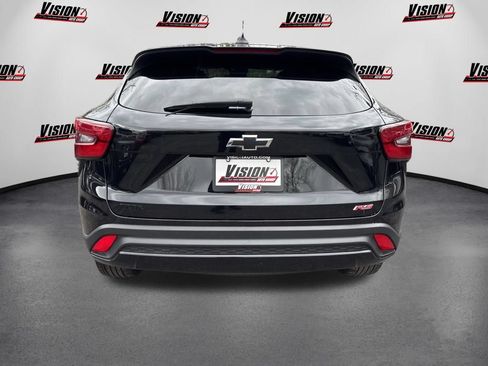 Used 2024 Chevrolet Trax RS w/ Driver Confidence Package FWD image 6