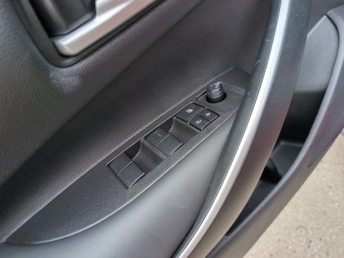 Certified 2025 Toyota Corolla SE w/ SE Premium Package FWD image 15