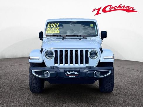 Used 2021 Jeep Wrangler Unlimited Sahara w/ Cold Weather Group AWD/4WD image 12