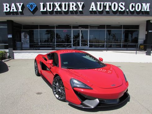 Used 2017 McLaren 570S Coupe image 2