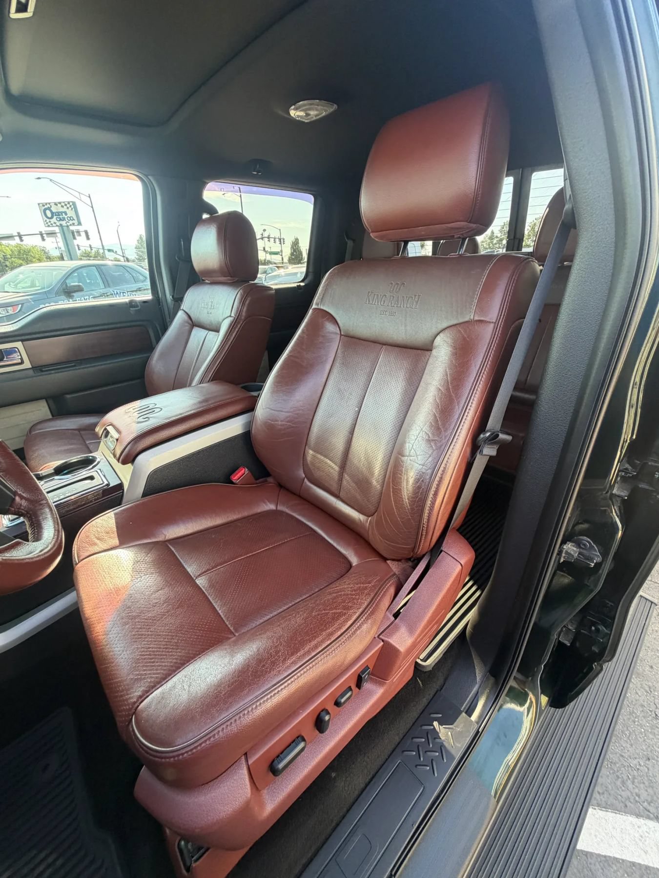 Used 2014 Ford F150 King Ranch w/ King Ranch Luxury Package AWD/4WD image 9
