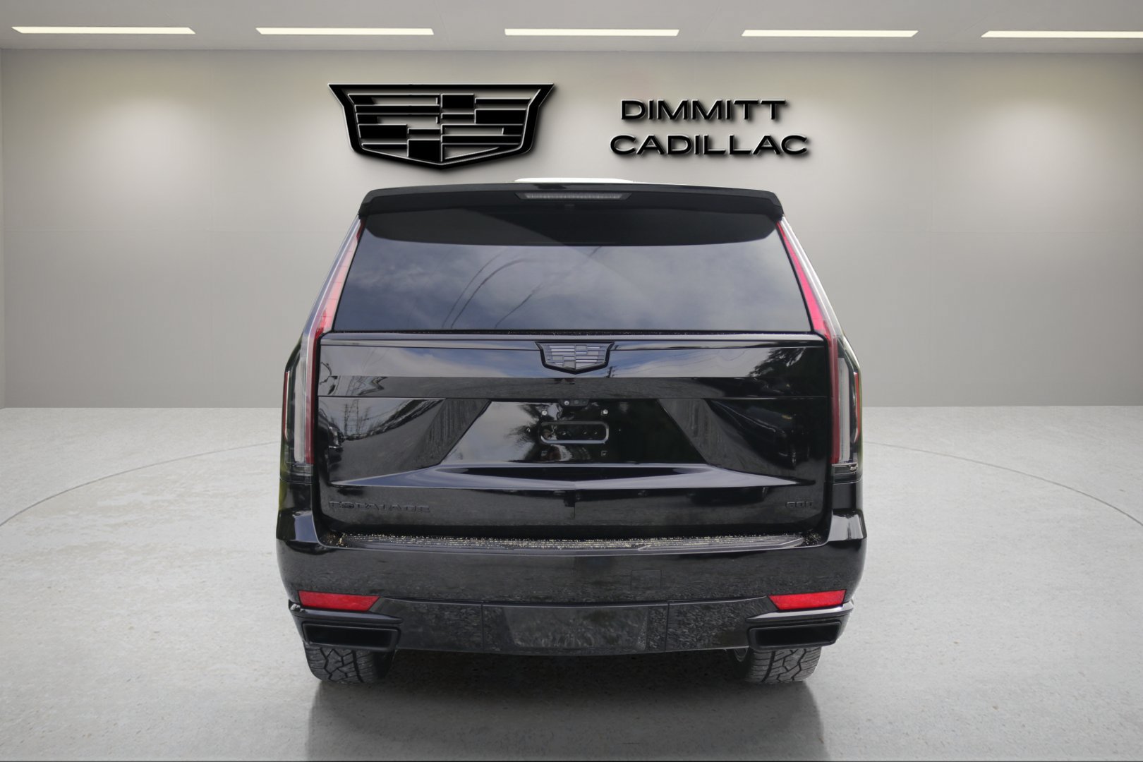 Used 2023 Cadillac Escalade ESV Premium Luxury AWD/4WD image 6