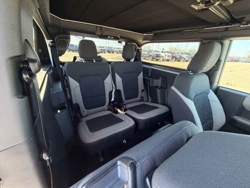 Used 2023 Ford Bronco Wildtrak AWD/4WD image 21