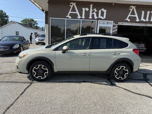 Used 2016 Subaru Crosstrek 2.0i Premium AWD/4WD image 5