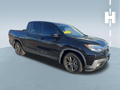 Used 2019 Honda Ridgeline Sport image 1