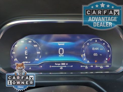 Used 2024 Chevrolet Suburban LT image 12