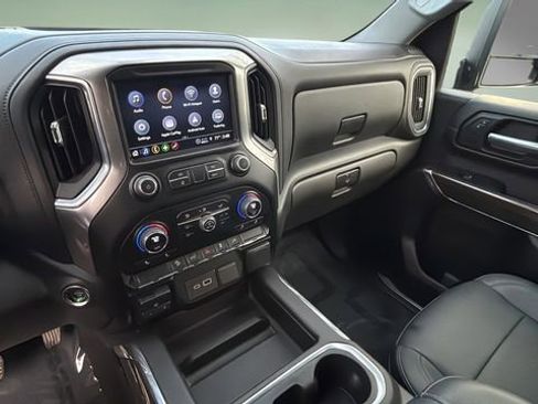 Used 2023 Chevrolet Silverado 2500 LT w/ Convenience Package image 25